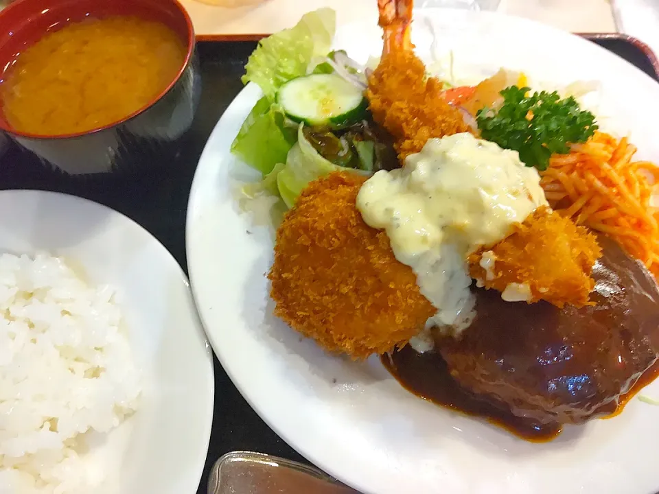 洋食屋さんの定食|Hamuさん