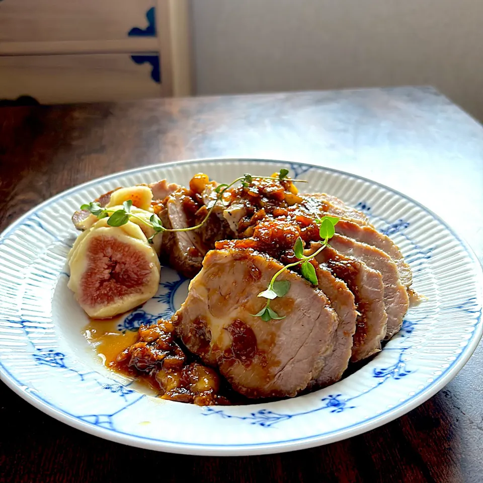 とんちんさんの料理 ごくうまローストポークwithいちじく|とんちんさん