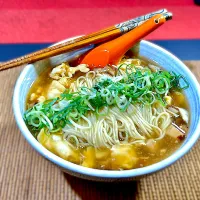 おっさんの300円昼ご飯|街ねこ丸さん