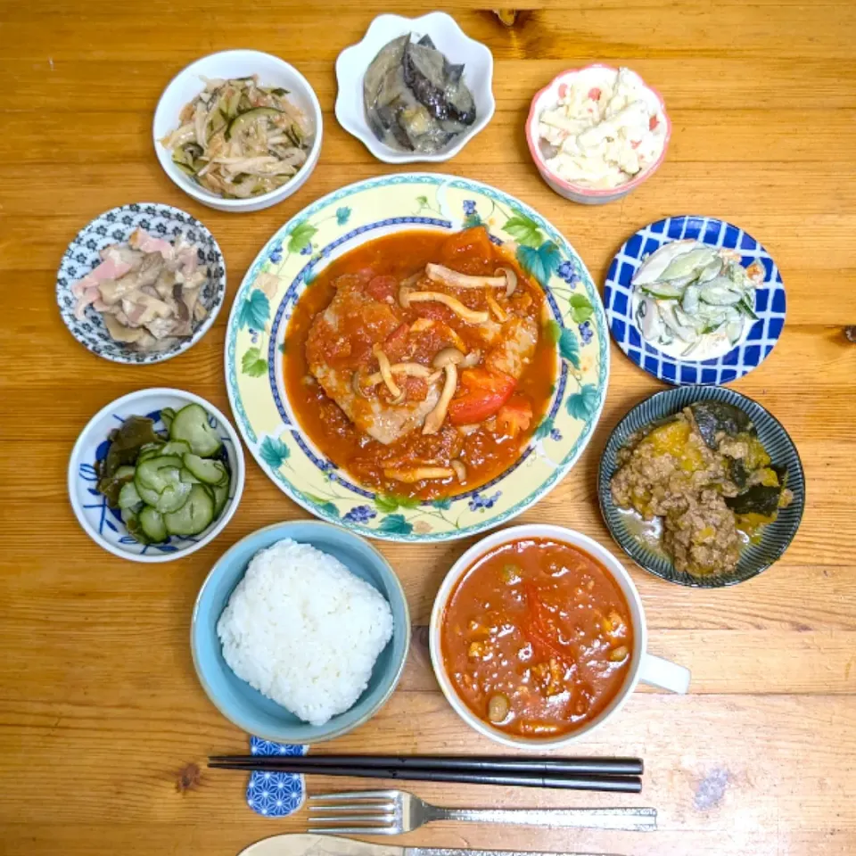 晩ごはん🍴チキンのトマト煮込み🍅|まゆめろさん