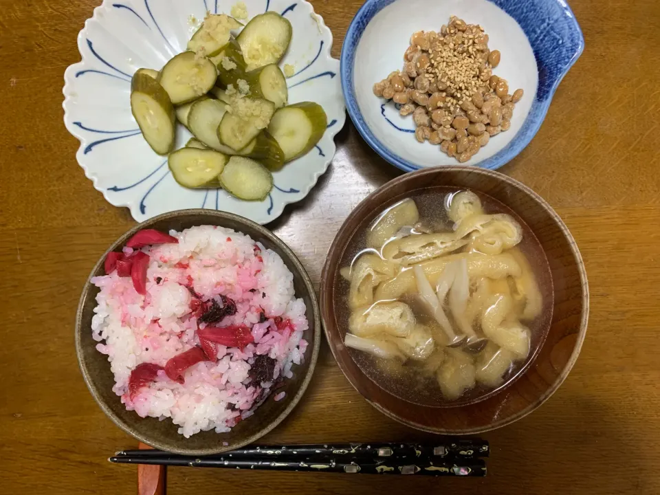 Snapdishの料理写真:昼食　お盆　不殺生メニュー|ATさん