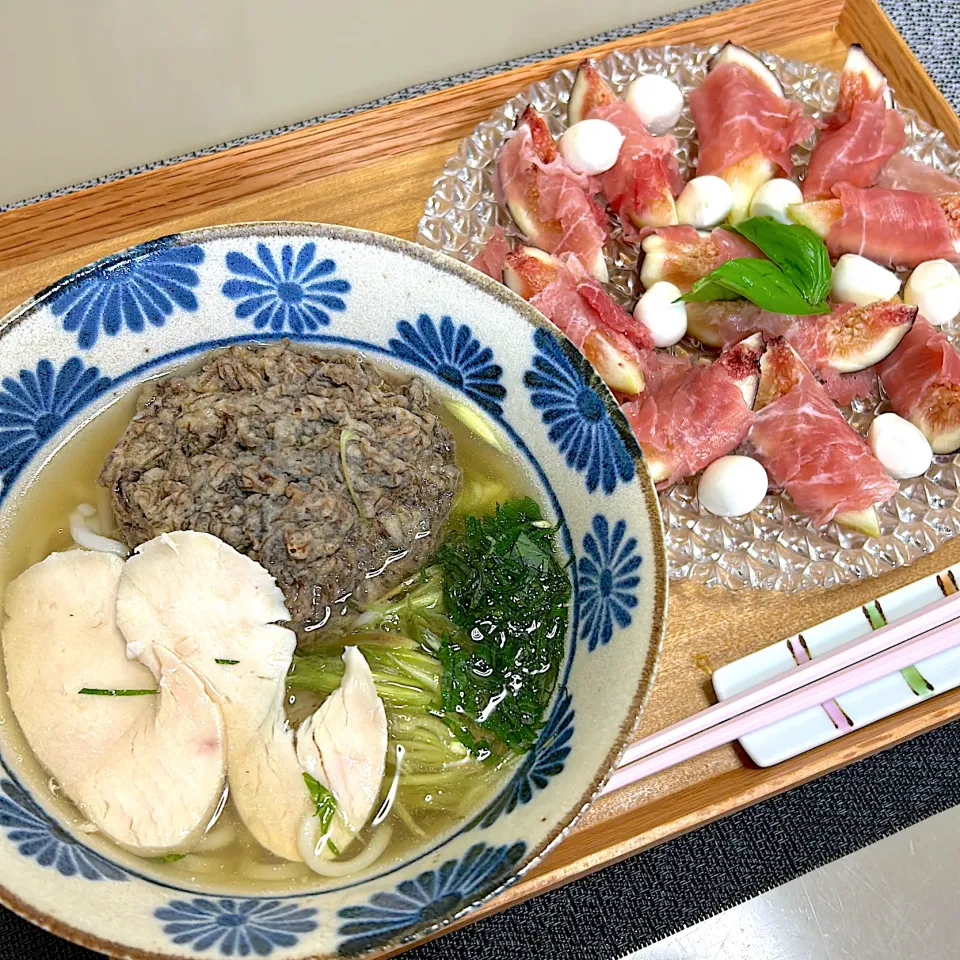 もずく天ぷらうどん、いちじく生ハムモッツァレラ|kekekeさん