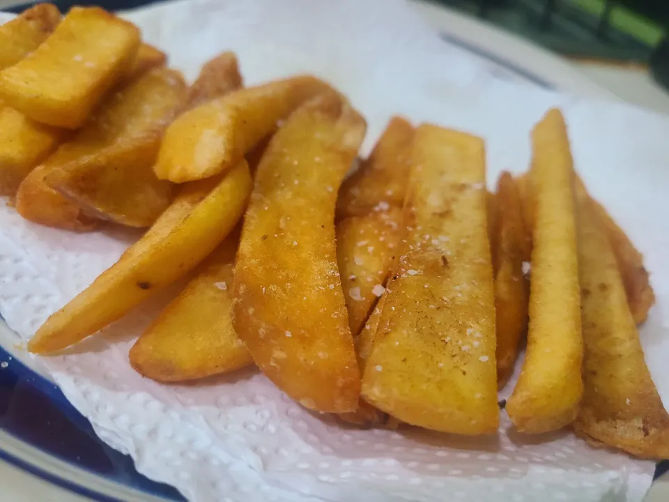 Steak cut fries|Marissa Bakshさん