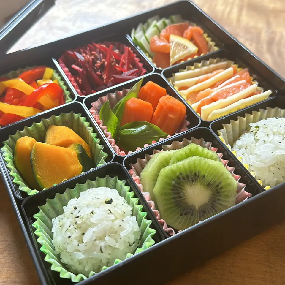 休日のお弁当🍱|くまちゃんさん