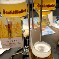 Snapdishの料理写真:4種飲み比べ|KOHNO Y.さん