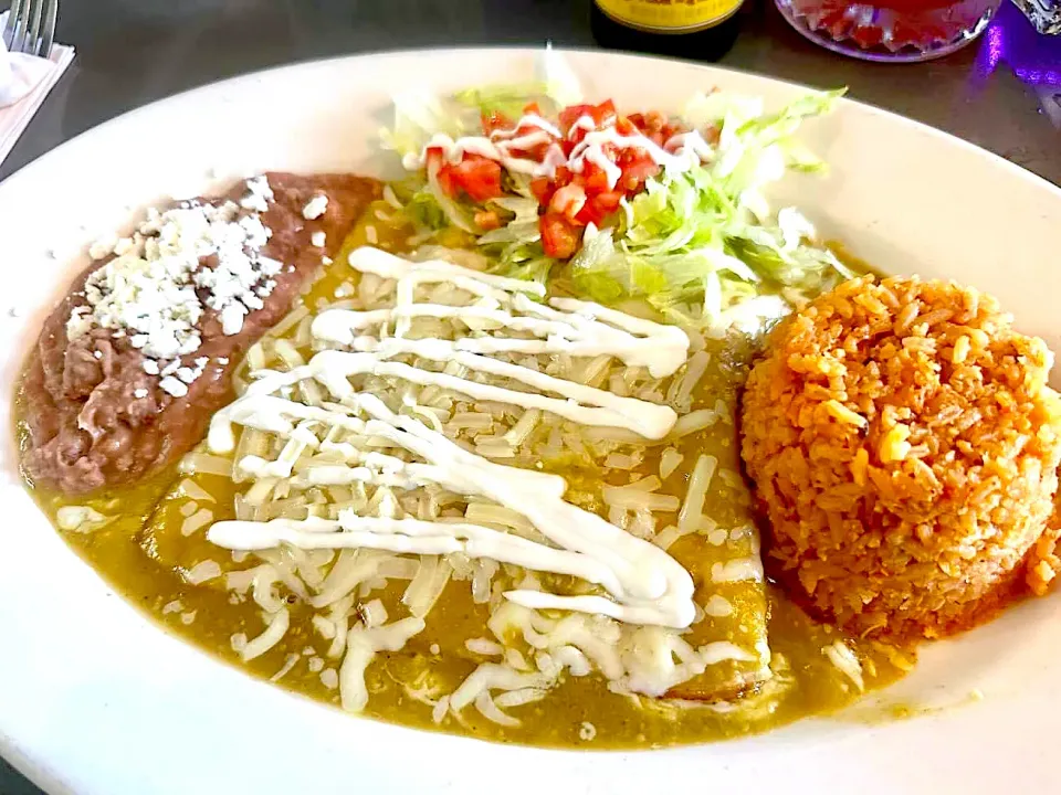 Snapdishの料理写真:Green Enchiladas|gonbenさん