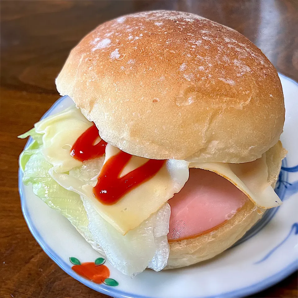 ごはんパン🌾(バンズ)|ななごさん