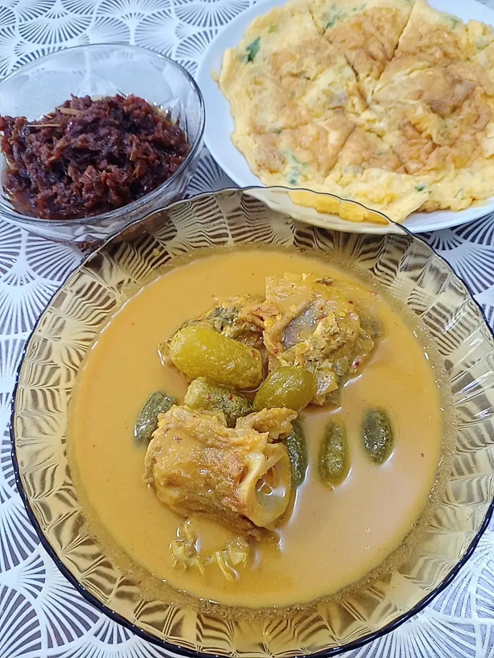 gulai lemak ikan kering + belimbing buluh
#malaysiadelicicacies|lynda afandyさん