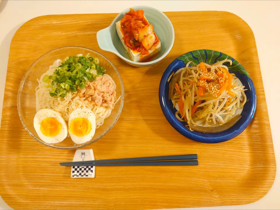 今日の夕食　ツナそうめん、もやしとこんにゃくの煮物、冷奴|pinknari🐰🌈さん