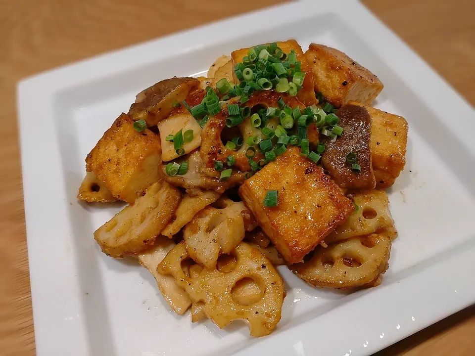 ショコラさんの料理 厚揚げと蓮根の南蛮炒め|みりさん