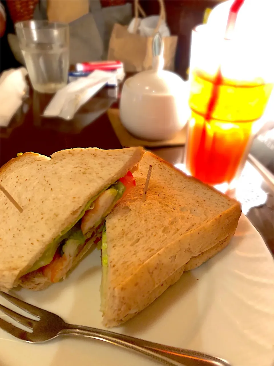 喫茶店のサンドイッチ🥪|かおちさん