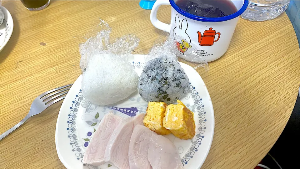 最後の夏休み(T . T)の朝ごはん(^^)|ぽんぽこまめだ。さん