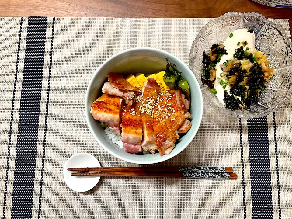 Snapdishの料理写真:鶏丼|MARIKOさん