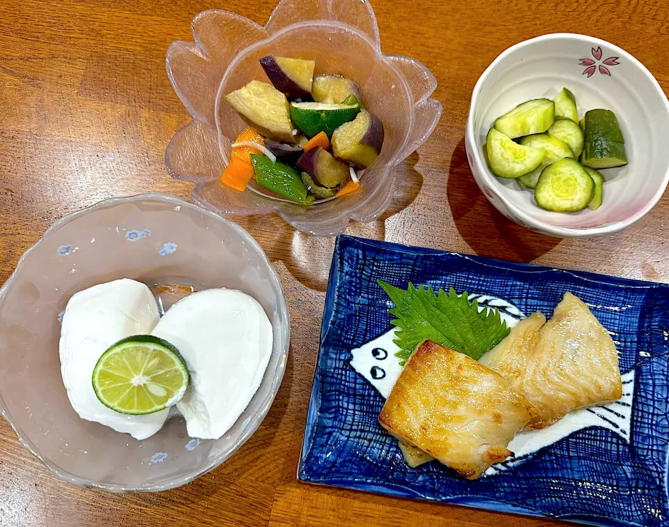 Snapdishの料理写真:さっぱり 晩ご飯|sakuramochiさん