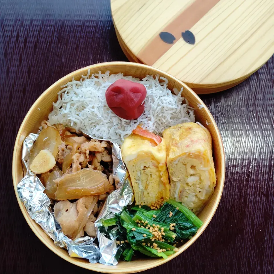 豚肉焼き肉タレ炒めなお弁当🍱|ゆっこさん