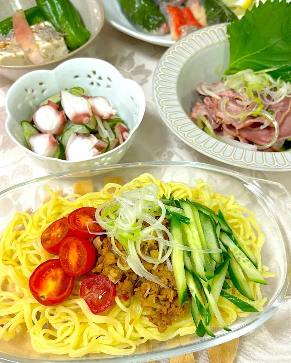 ダイズラボでジャージャー麺､タコ酢か酢だこ、豆腐ピーマン麺つゆ漬け､タン塩のマリネ|にゃっきさん