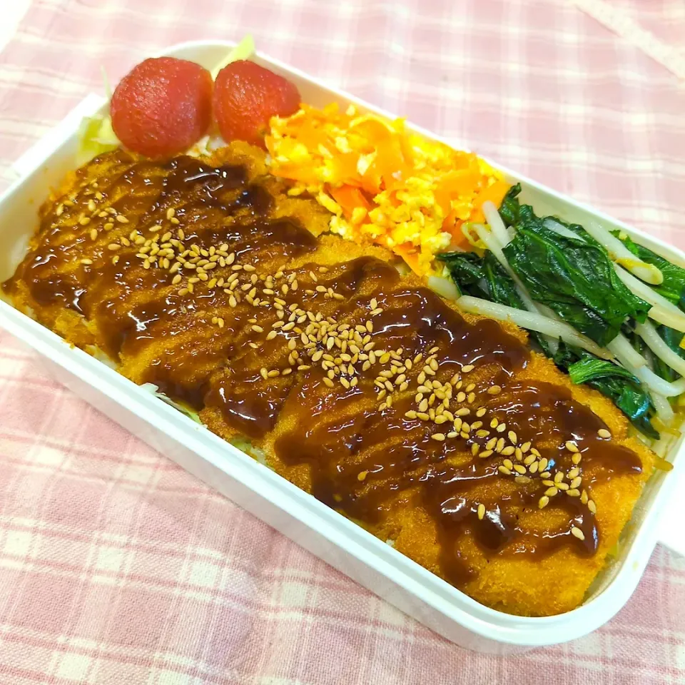 チキンカツ弁当♥|みちゅあしさん