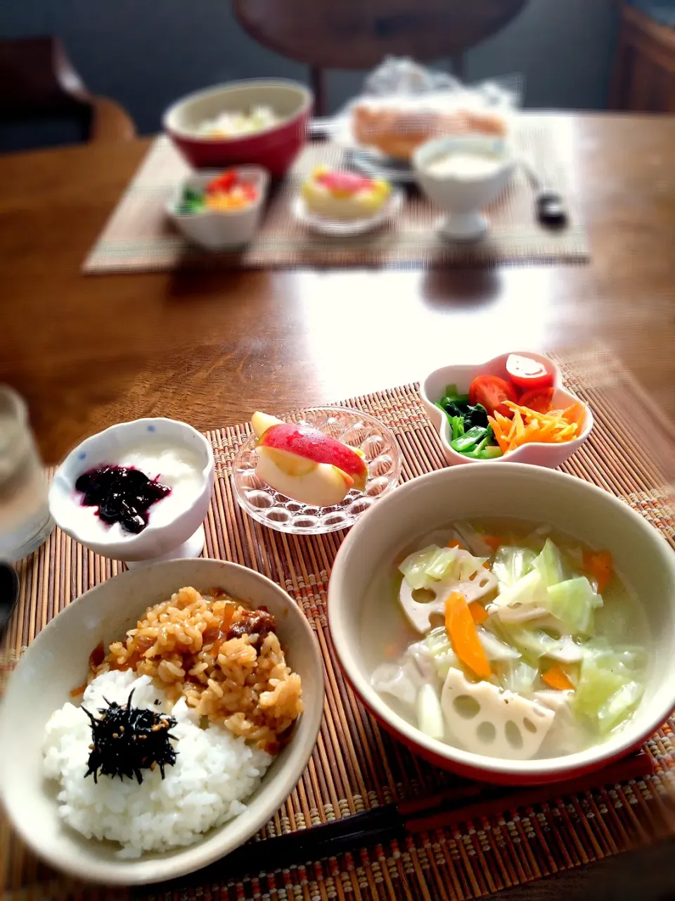 朝ごはん🌄！|まめころさん