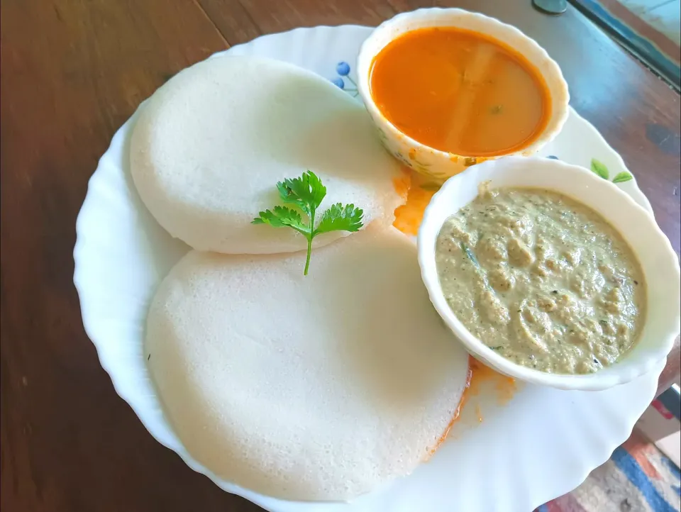 Thali Idli with Red sambhar|AN72さん