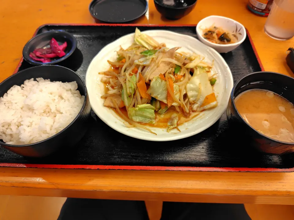 豚バラ野菜炒め定食|takacさん