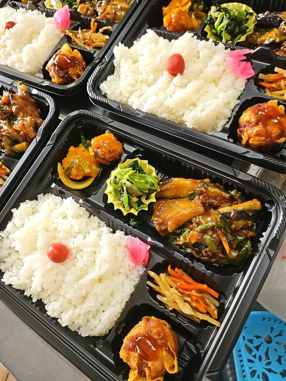 Snapdishの料理写真:麻婆茄子弁当|景子さん