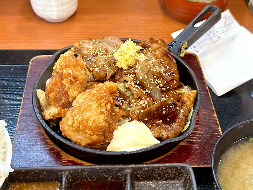 豚生姜焼き合盛り定食|マハロ菊池さん