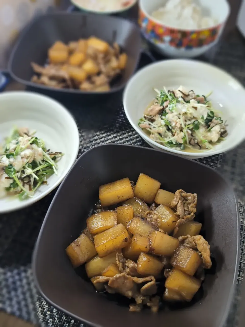 豚大根＆豆腐とカイワレとツナの塩昆布和え|テケテケさん