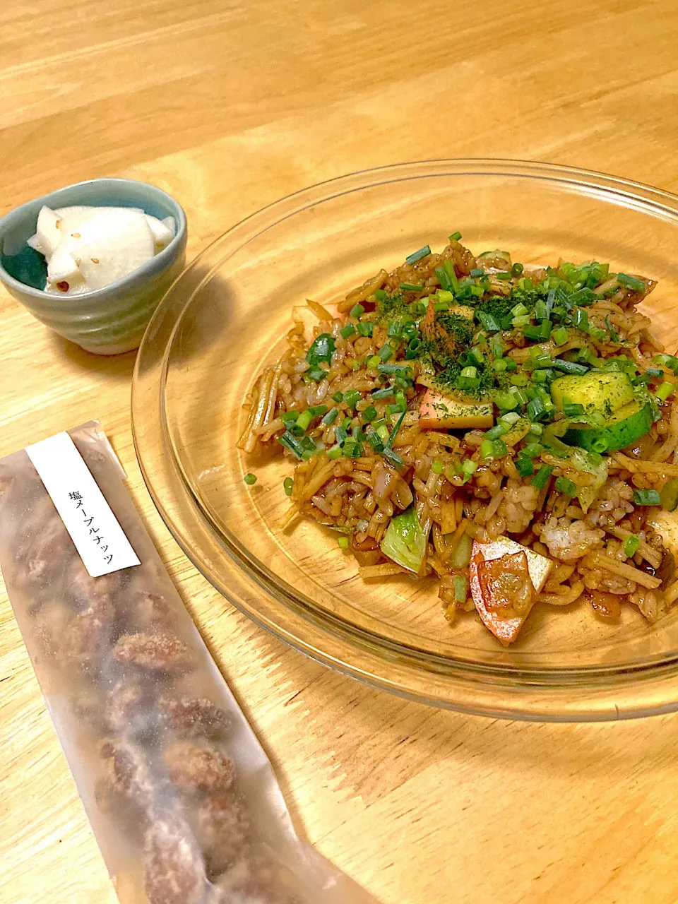 Snapdishの料理写真:アルモンデそば飯チャーハン😘|さくたえさん