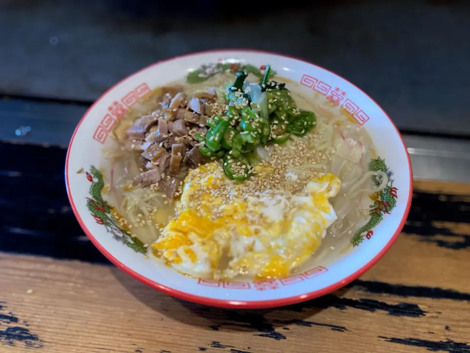 お好み焼き屋さんの冷麺|tetsuya fujiさん