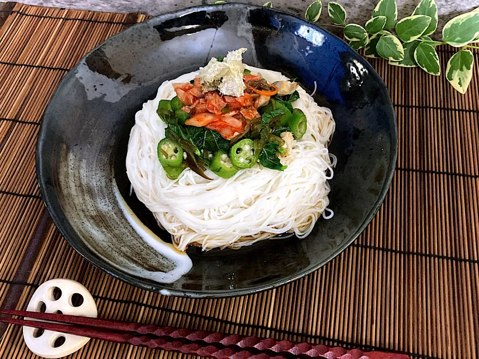 ＊ねばねばキムチそうめん|mocoさん