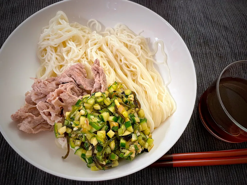 Snapdishの料理写真:山形の『だし』添え素麺|みーぬさん