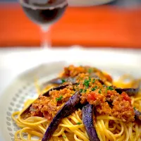 Snapdishの料理写真:Spaghetti alla bolognese con melanzane|venerdiさん