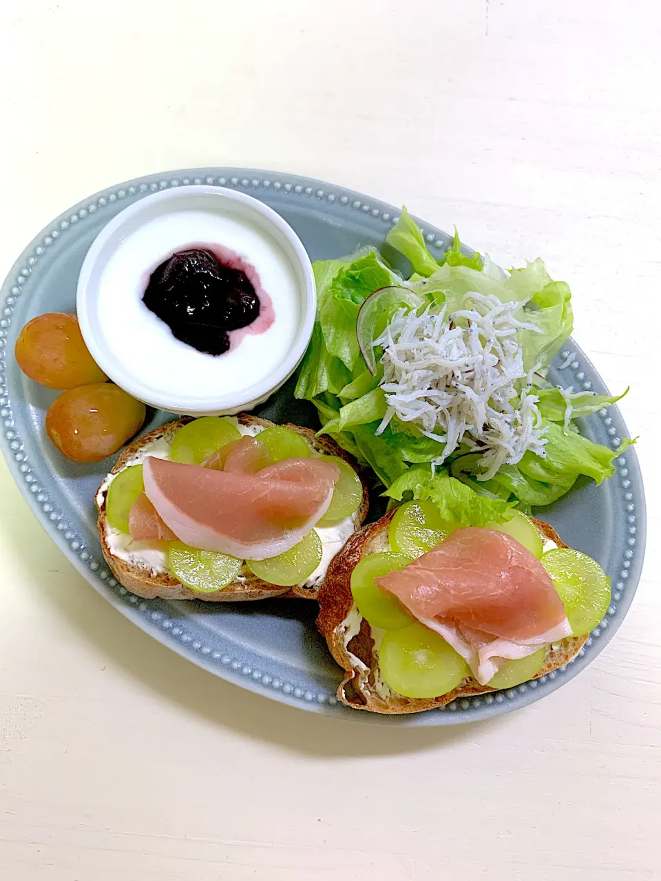 ぶどう農家の朝食|satoeさん