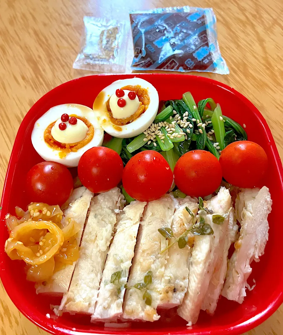 Snapdishの料理写真:家族お弁当🍱(   ° ͜ʖ ° )❤️|ふみぃさん