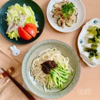 Snapdishの料理写真:旅行のおみやげ じゃじゃ麺