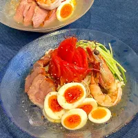 Snapdishの料理写真:韓国冷麺🇰🇷