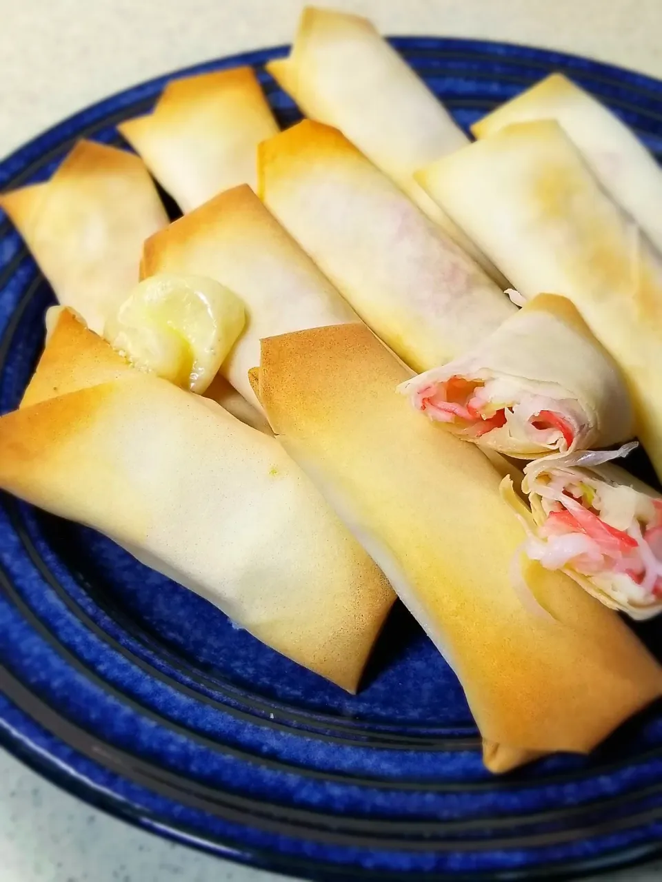 カニカマと長ネギの焼き春巻き|ぱんだのままんさん