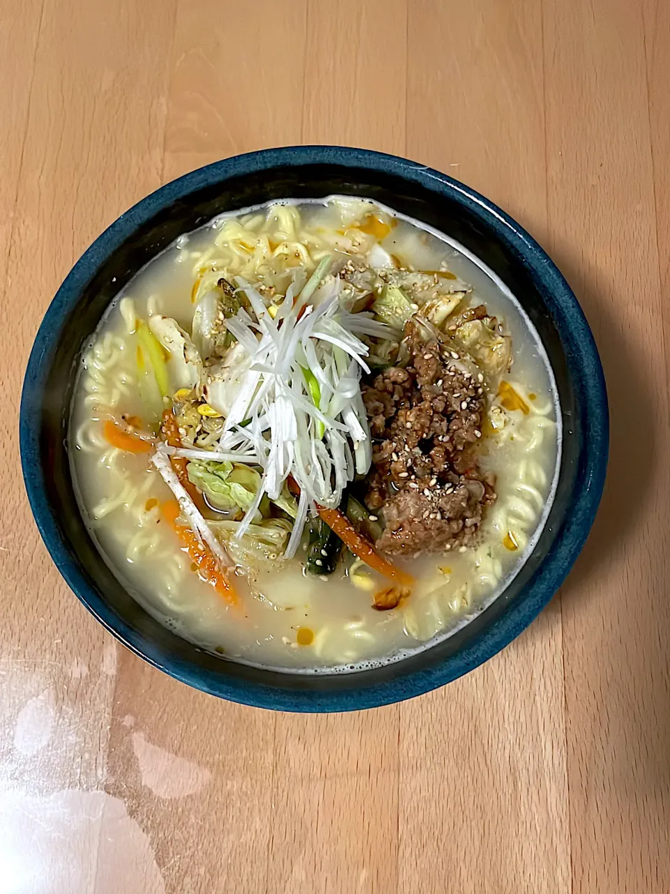 肉野菜乗せ塩ラーメン|そのみさん