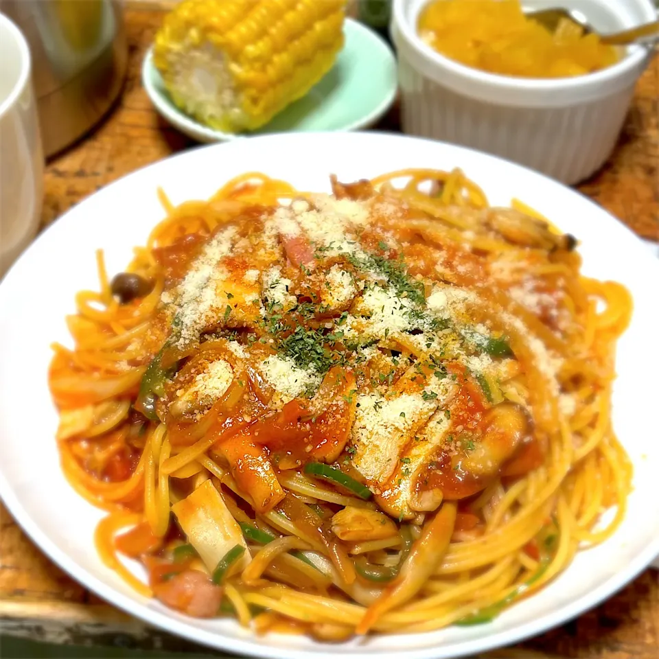 今日の朝パーはきのこたっぷりナポリタン🍝|にょんにいさん