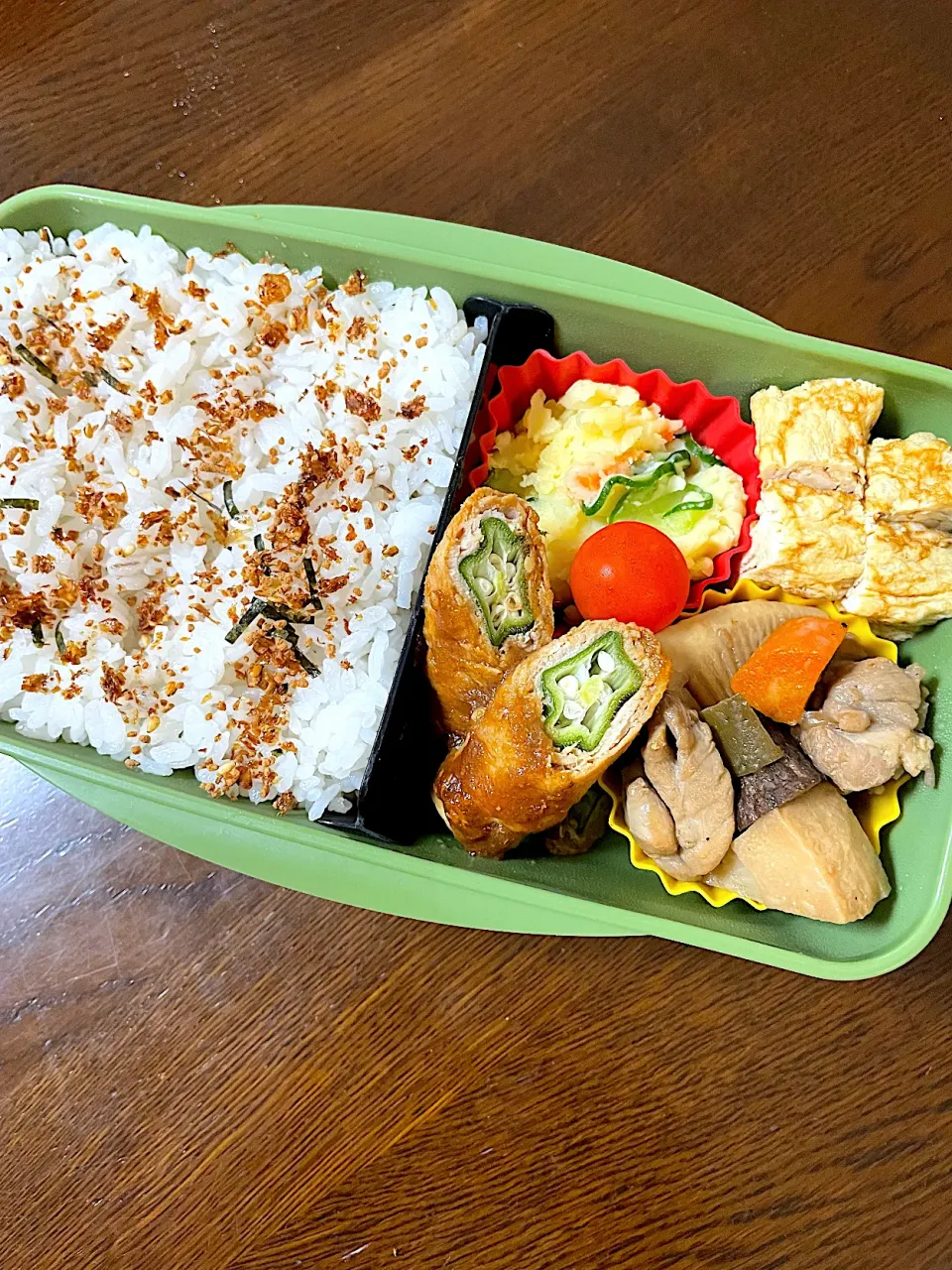 Snapdishの料理写真:オクラの肉巻き弁当|kiicoさん