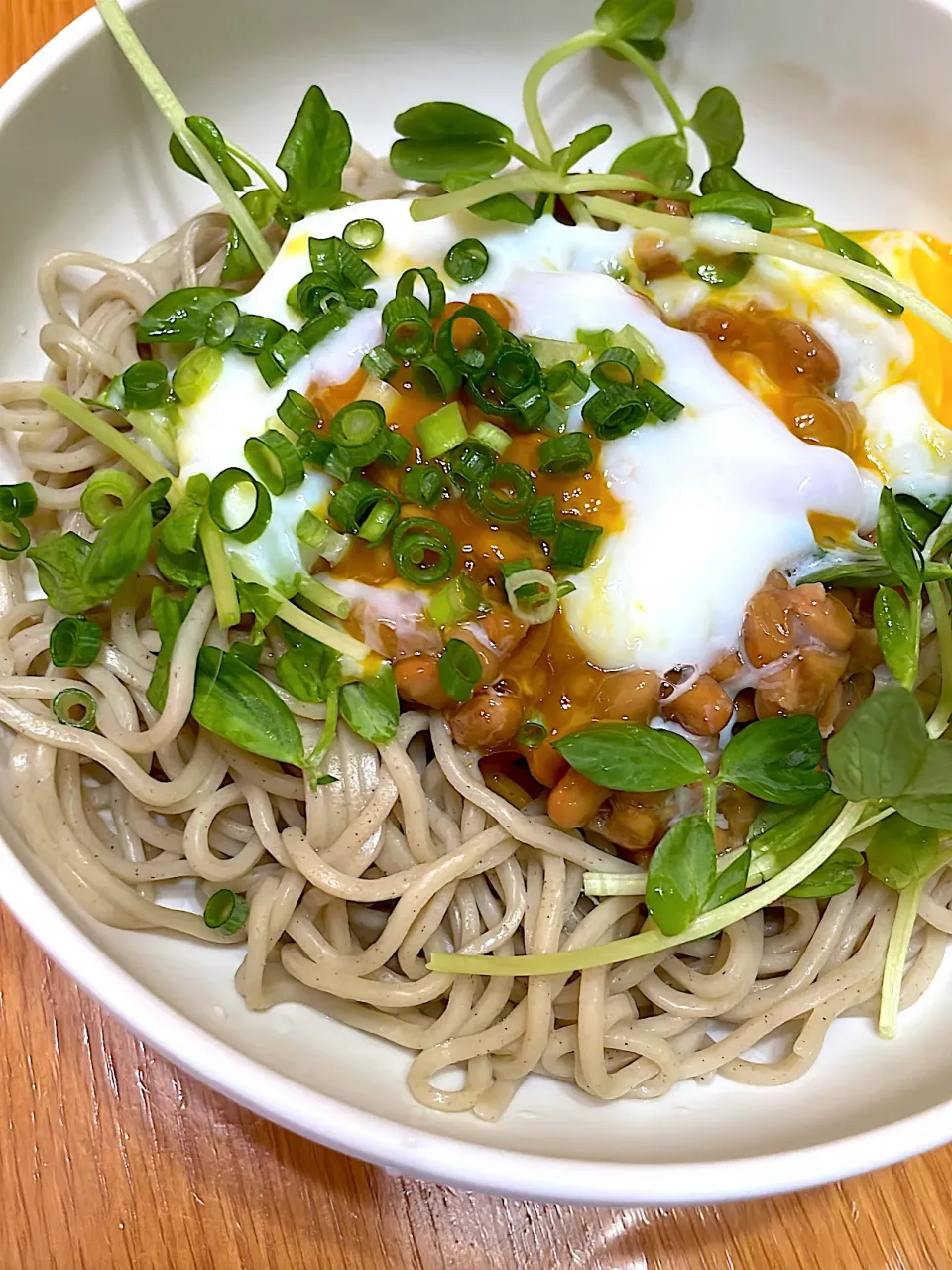 納豆蕎麦温玉のせ|あいさん