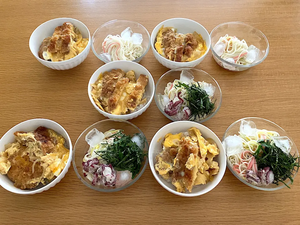 Snapdishの料理写真:＊夏休み🌻暑い日のランチに冷たい麺とカツ丼のセットをささっと手作りで✨＊|＊抹茶＊さん