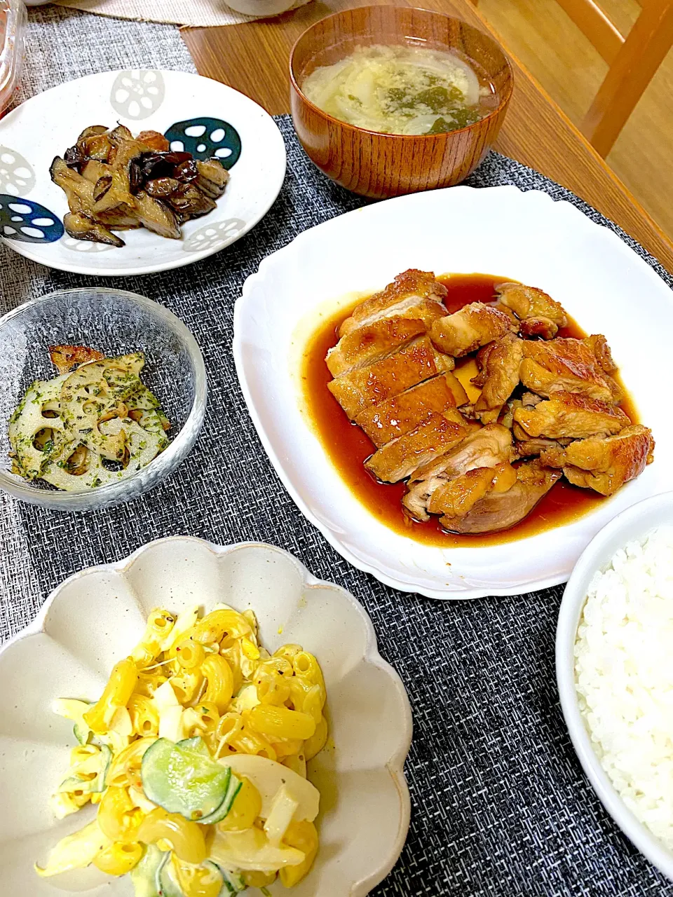 Snapdishの料理写真:照り焼きチキン|utaさん