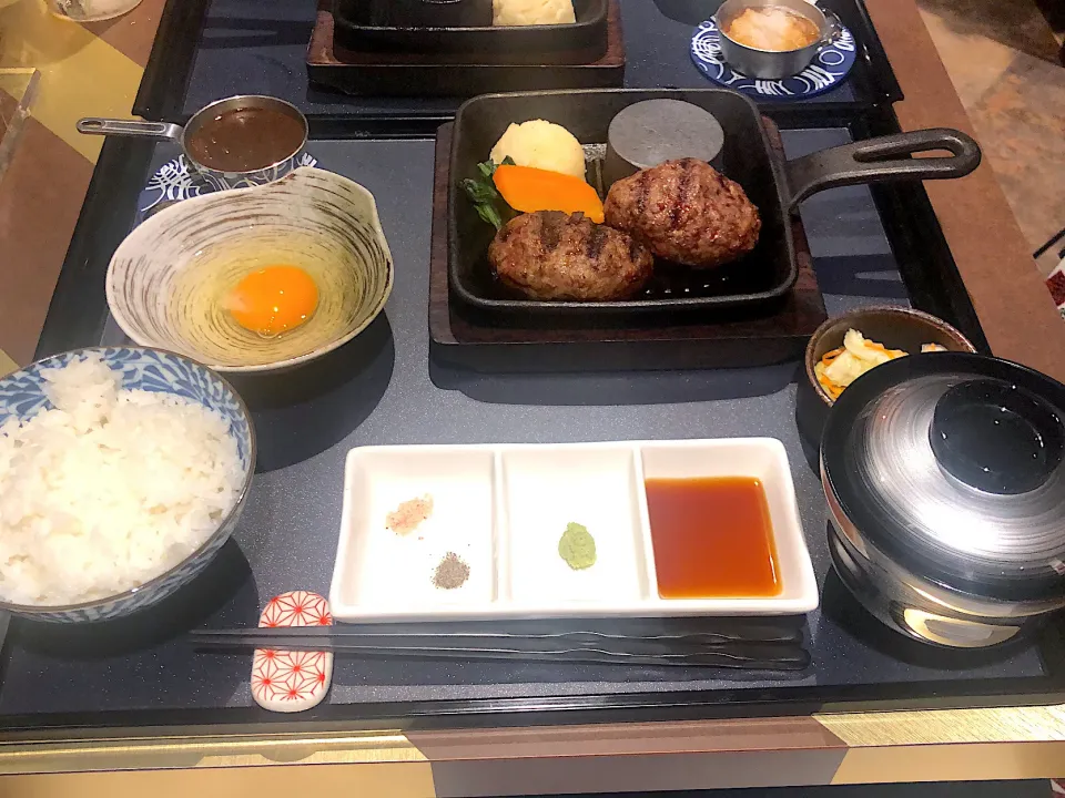 Snapdishの料理写真:ハンバーグ|金井　勇樹さん