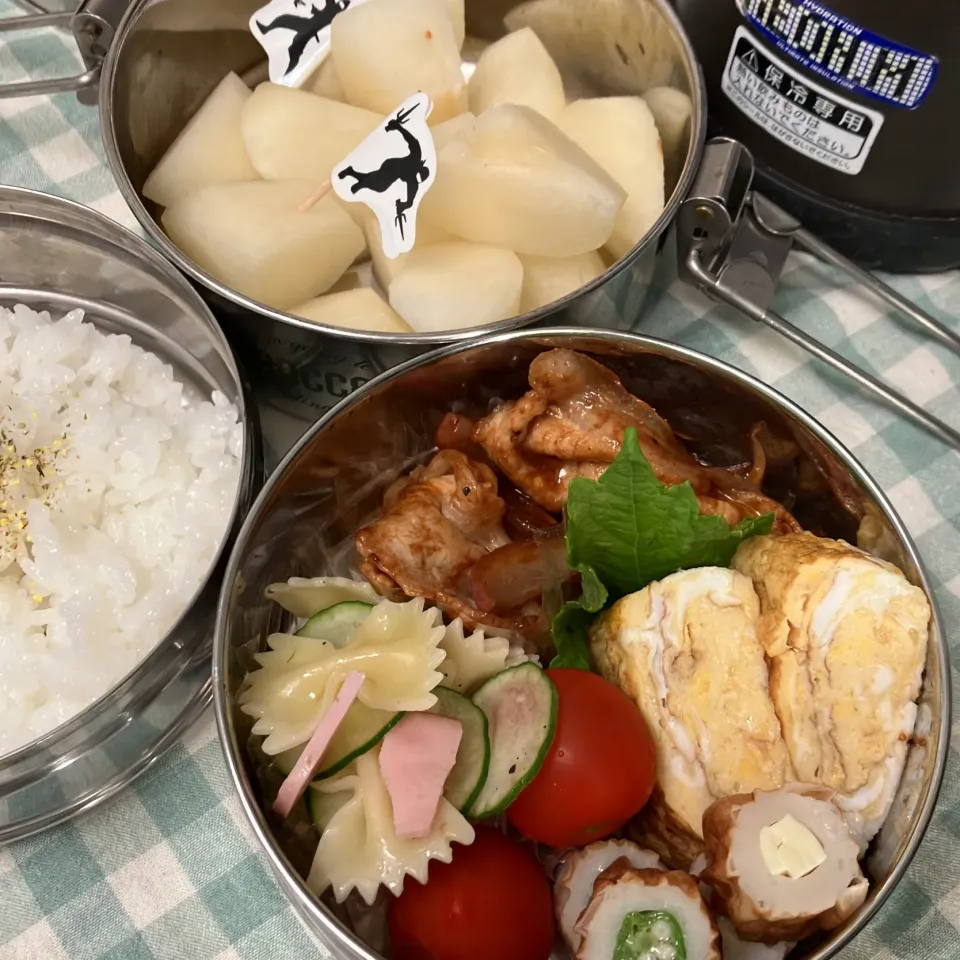 Snapdishの料理写真:ポークケチャップ弁当|たんぽぽさん