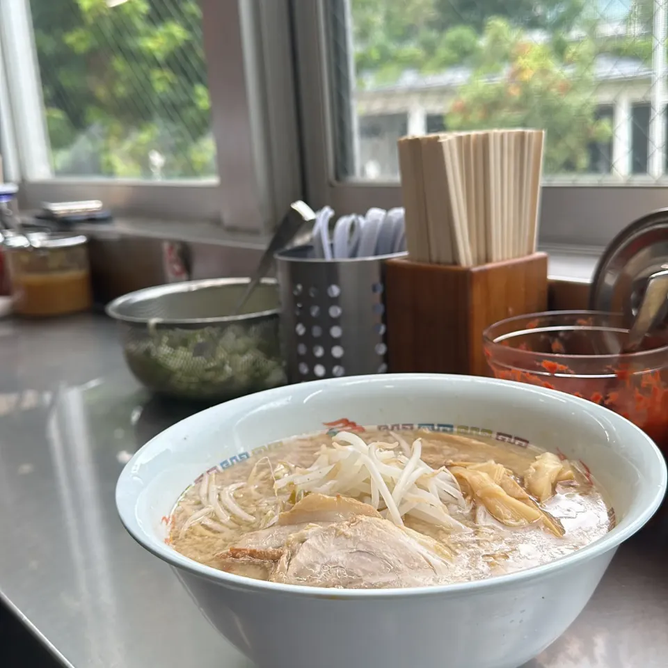 Snapdishの料理写真:ラーメン|Hajime Sakaiさん