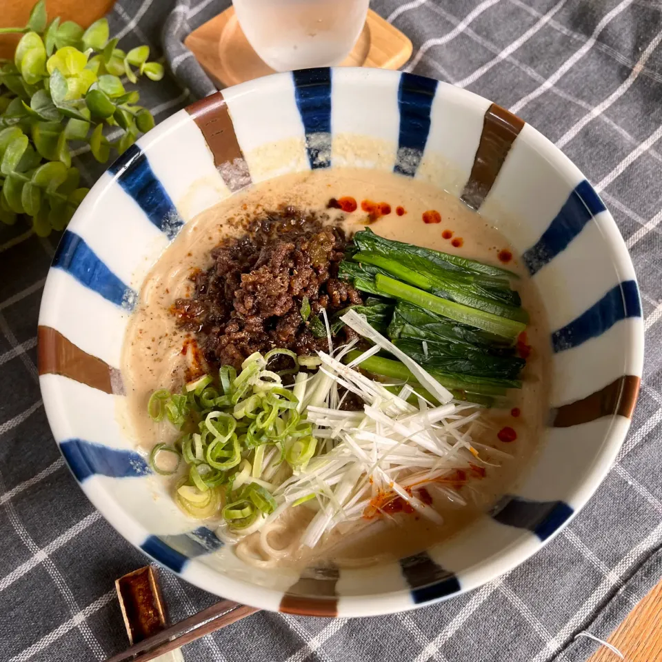 胡麻だれで簡単！担々麺ランチ。|さとみこさん