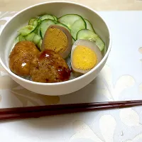 Snapdishの料理写真:月見丼🌕|ミーさん