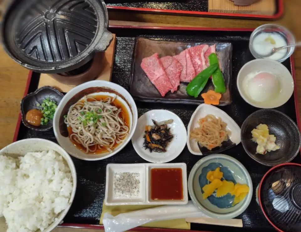 飛騨牛定食〜v(^o^)＠ひがくの湯|たかたかさん