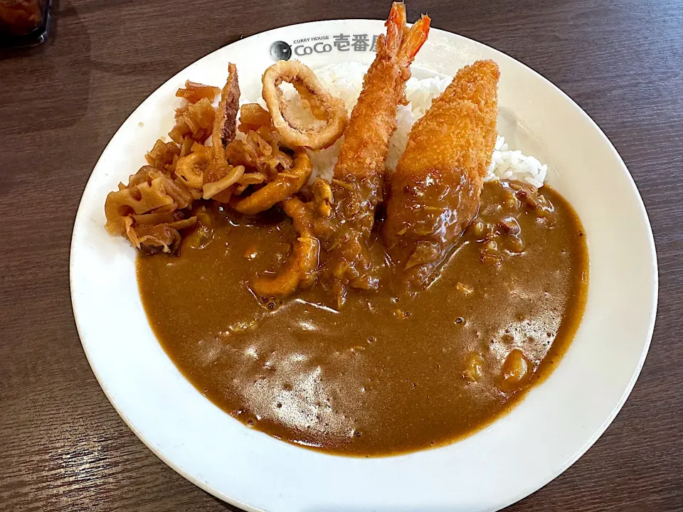 シーフード三昧カレー🦐🦑🍛5辛🔥|buhizouさん